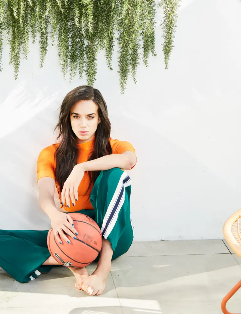Hannah John Kamen