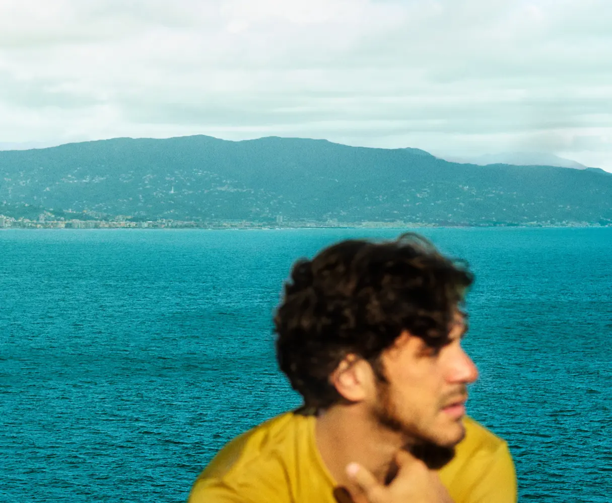 JackSavoretti_Europiana_1739_FINAL_NO_NOISE_NO_SHARPNESS_v02