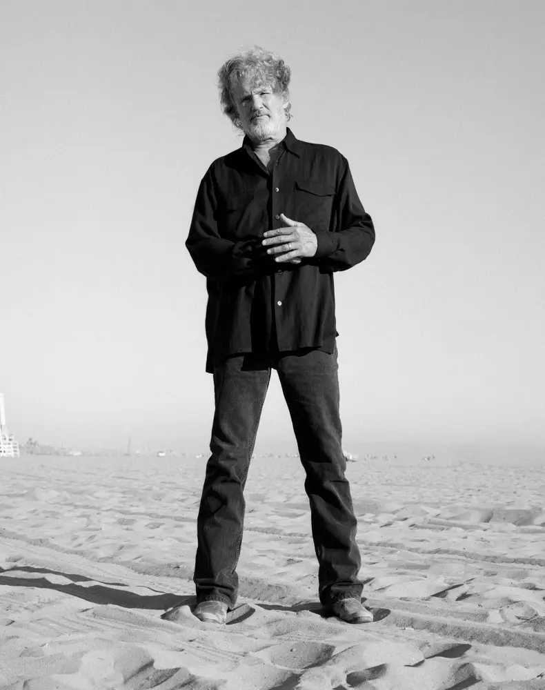 Kris_Kristofferson_2021scan_BW_03_08_RT