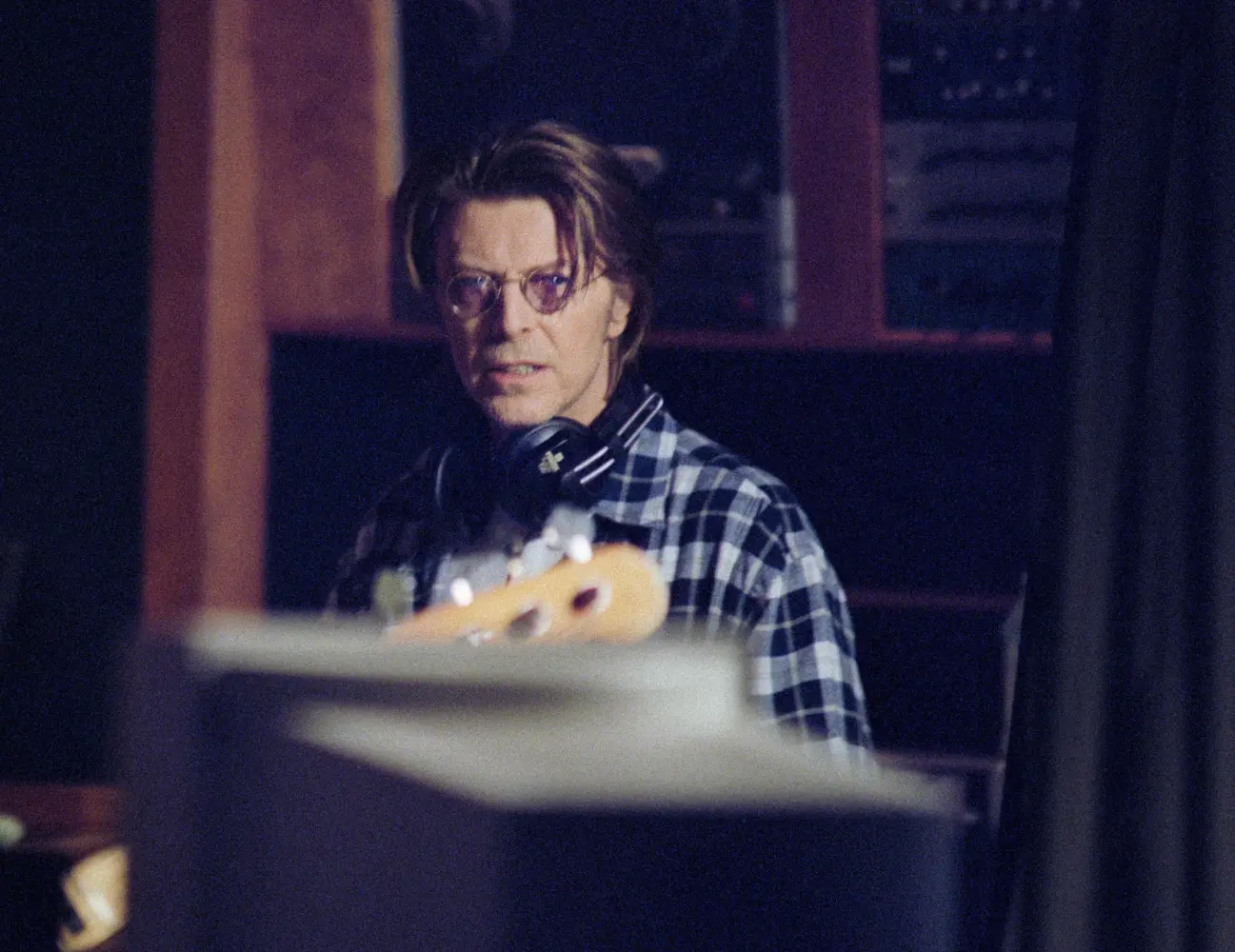 David_Bowie_2020_Scans_09_08_deVere_v03_CR_Grain_straight