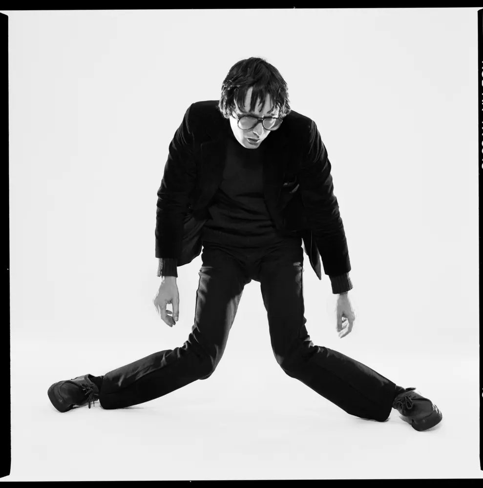 Jarvis_Cocker_1998_BW_07_v02