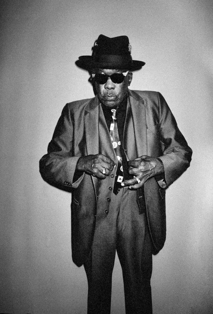 John_Lee_Hooker_05_08_grain93-23-82