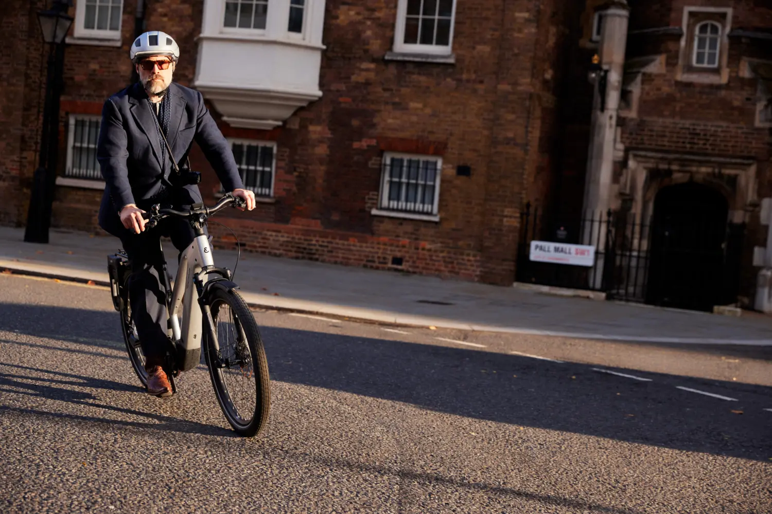 Anderson_Sheppard_Bike_Stills_0165_RT_lowres