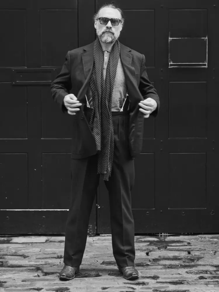 Anderson_Sheppard_Tom_064_lowres_col
