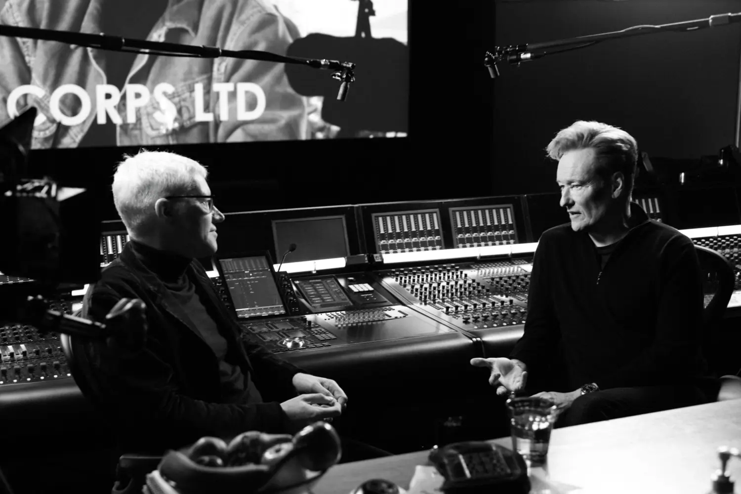 TRIH_Conan_O_Brien_Abbey_Road_066_RT_lowres