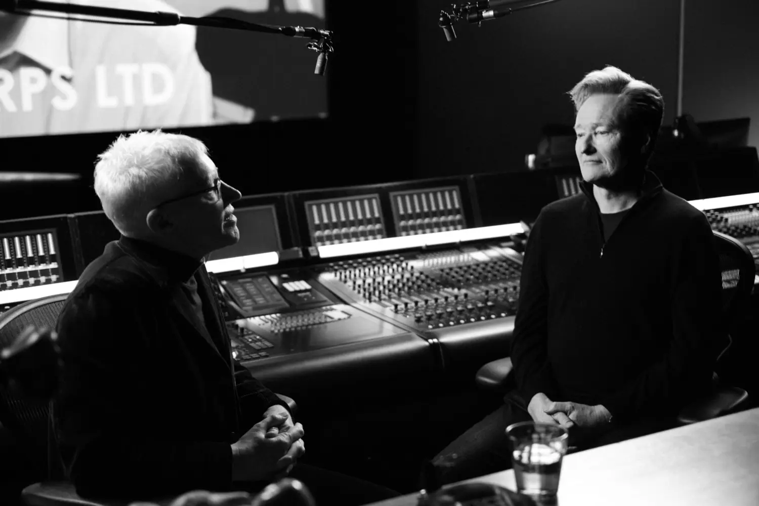 TRIH_Conan_O_Brien_Abbey_Road_106_RT_lowres