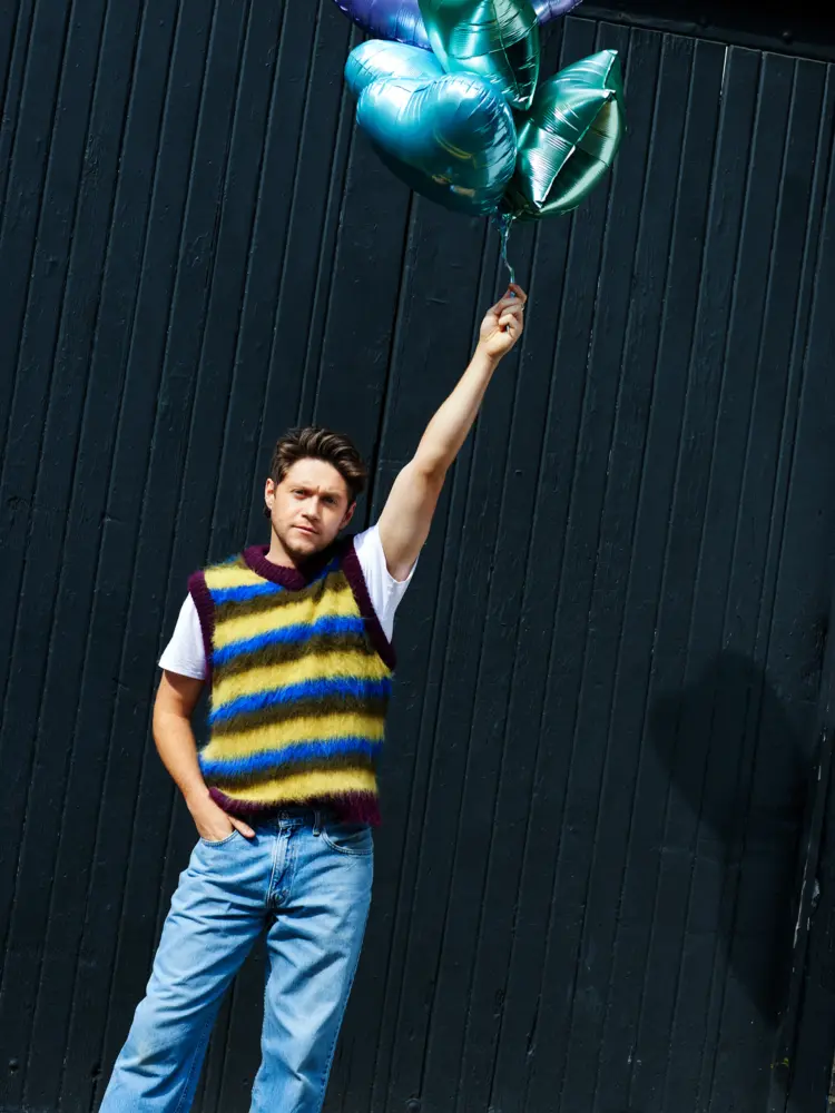 NiallHoran_Shot2_796_RT_v02