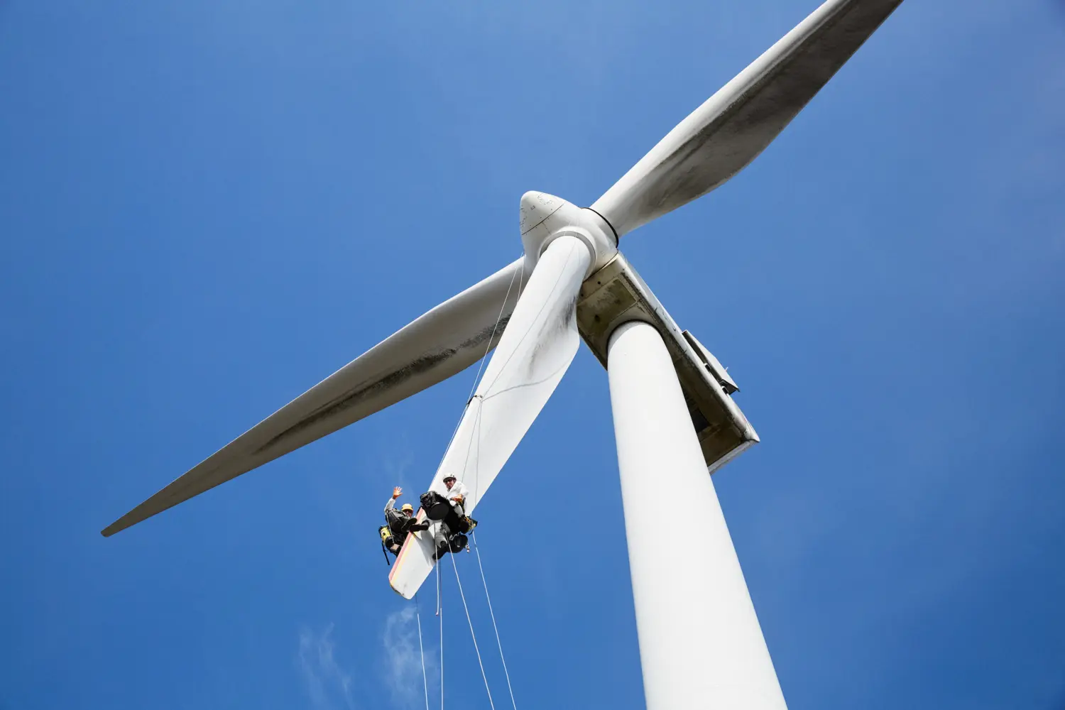RES_Kelburn_Turbine_Blade_Cleaners_0130